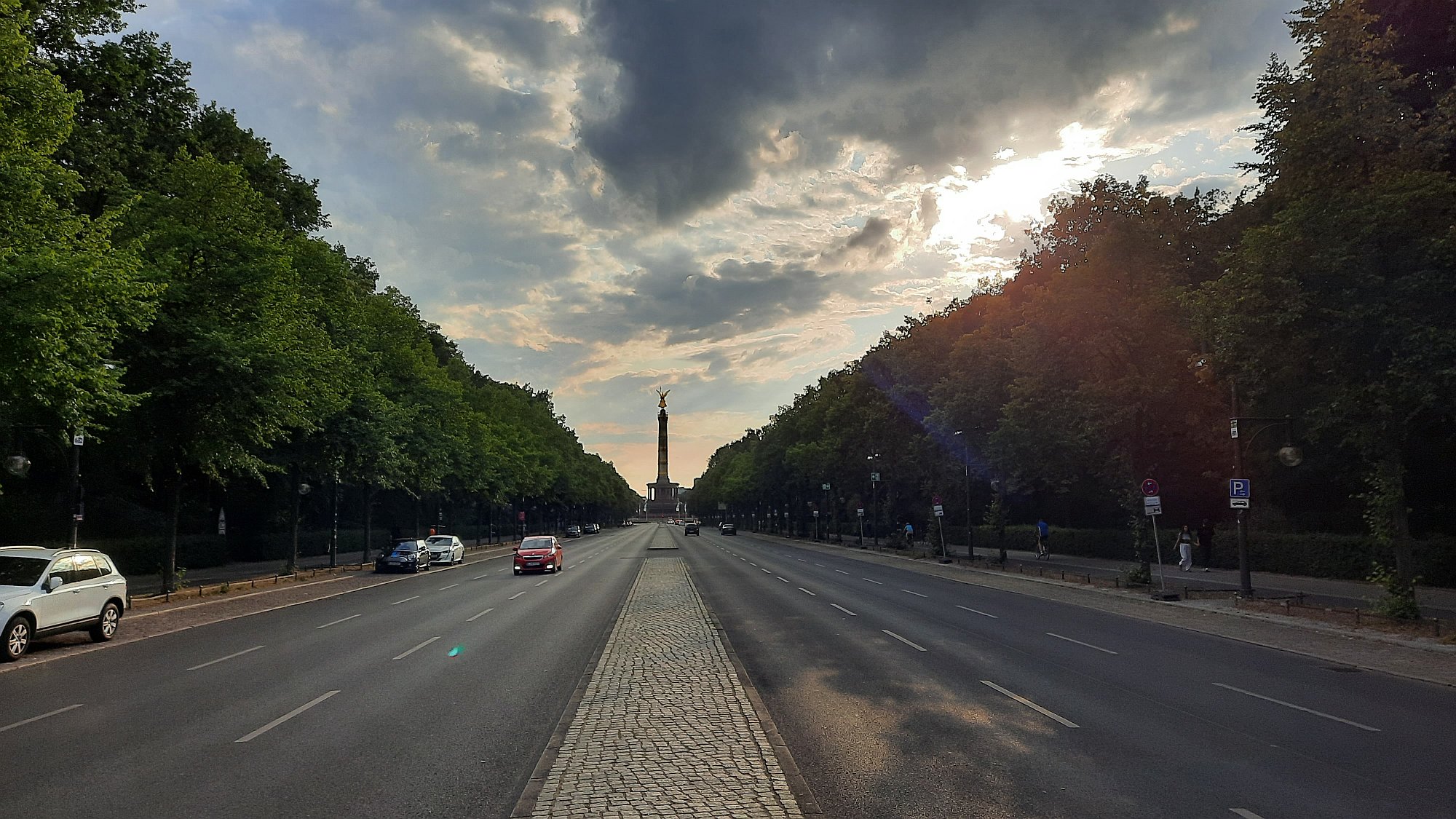 Straße des 17. Juni - Die Siegessäule