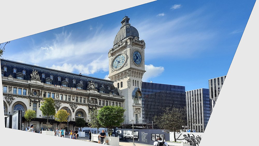 Exteriéru budovy Gare de Lyon - zvětšený s upravenou perspektivou bez ořezání ;-)