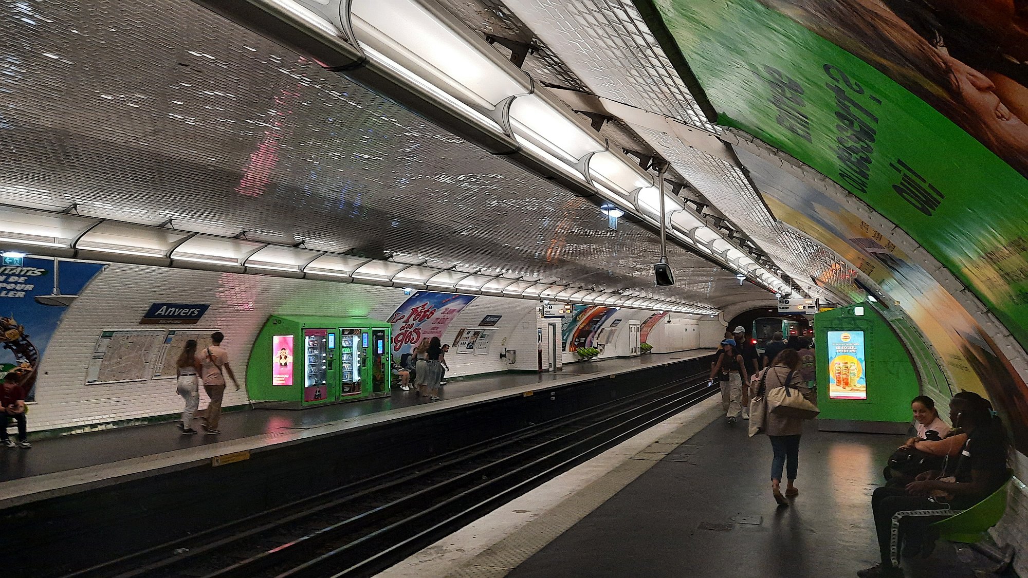 Fotografie ze stanice metra Anvers