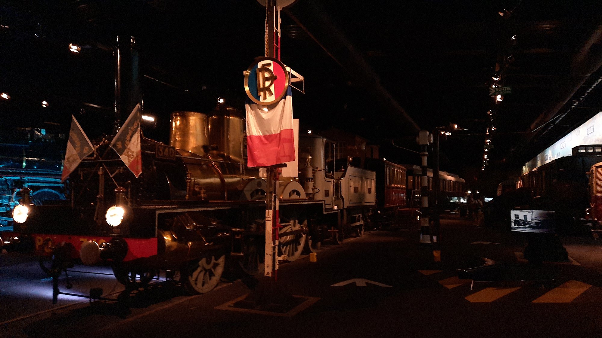 Partie fotografií z prvního pavilonu muzea Cité du Train