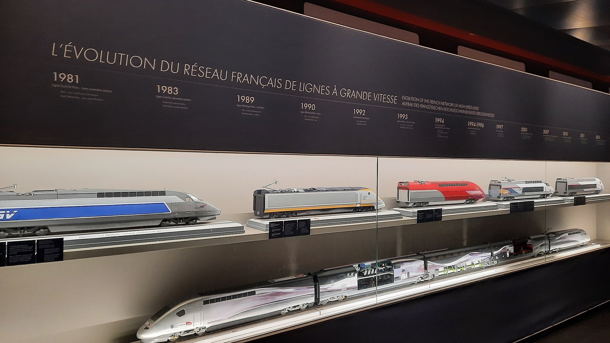 Partie fotografií z druhého pavilonu muzea Cité du Train