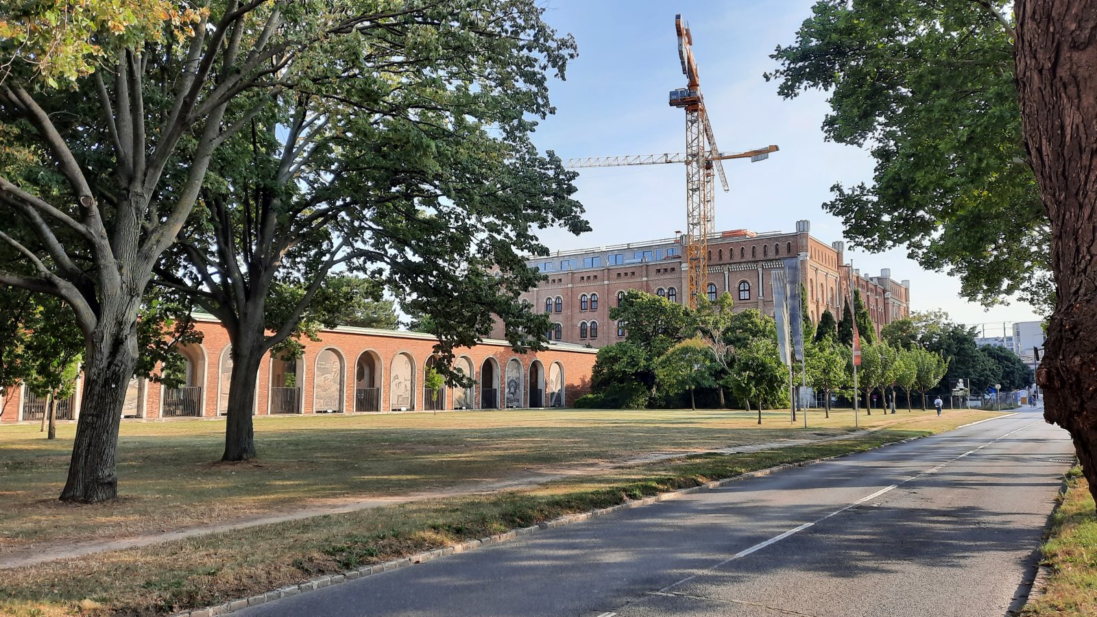 Muzeum historie vojenství - volně přístupná Artilleriehalle