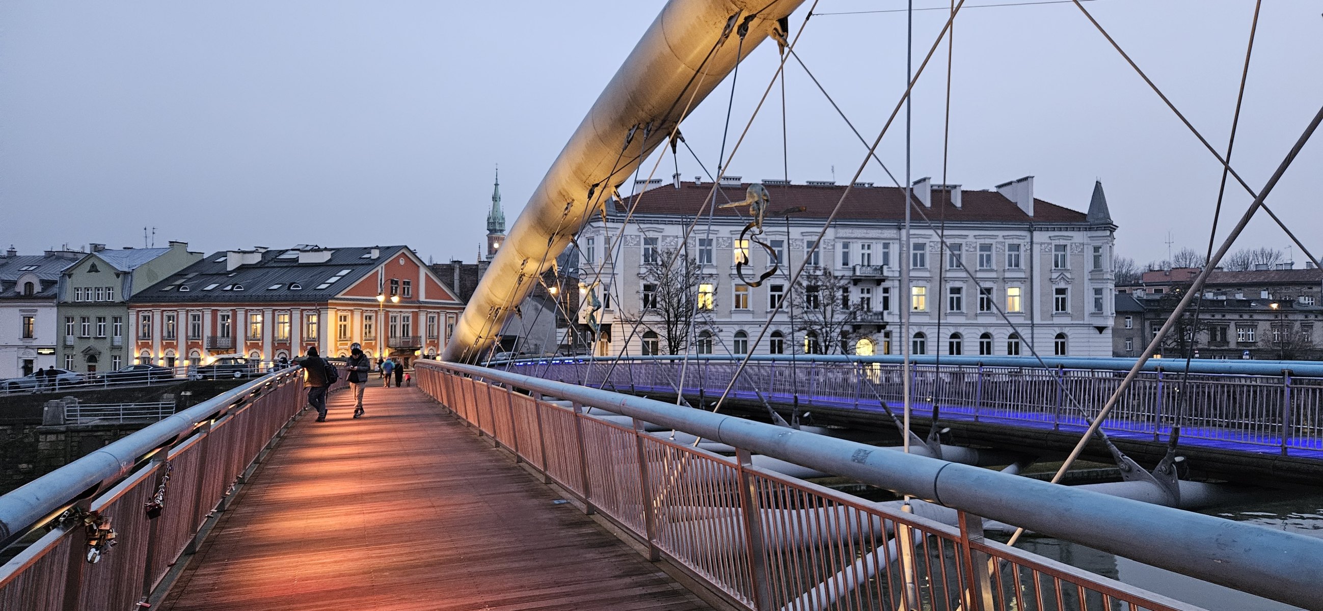 Lávka Otce Bernatka přes Vislu (Kładka Ojca Bernatka)